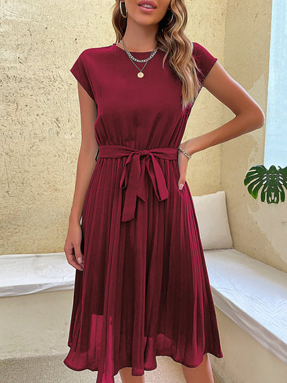 Robe midi plissée unie à manches courtes pour femme