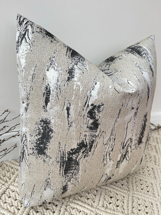 Le Coussin Couture - Le Zanella Noir et Beige - Modèle n° 37