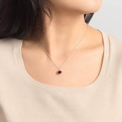 Collier Pierre de Naissance Juillet (Rubis) Créé avec des Cristaux Zircondia®