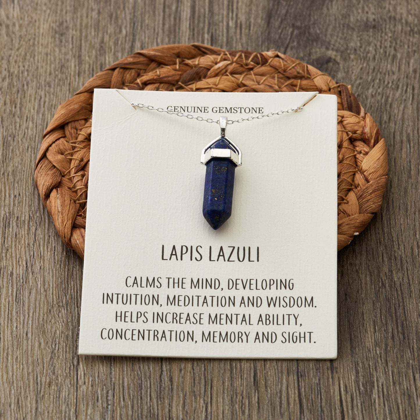 Collier en lapis-lazuli avec carte de citation