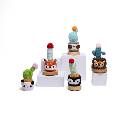 Irresistibly Cute Crochet Cactus Family – Lovable Succulent Amigurumi Plush Collection