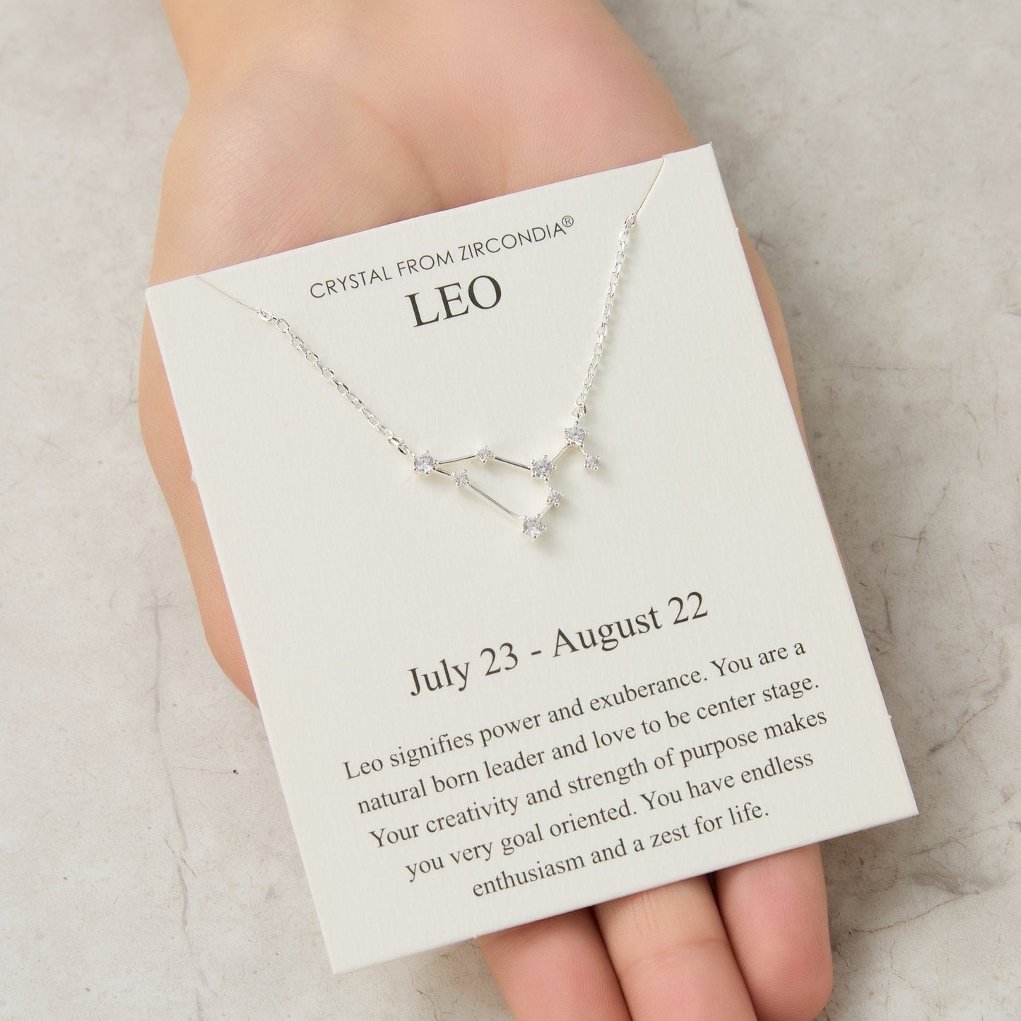 Collier constellation du zodiaque signe Lion et carte citation avec cristaux Zircondia®