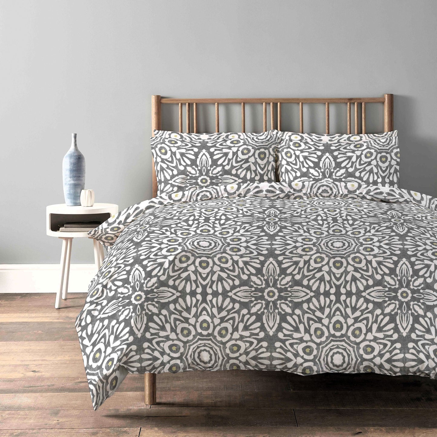 OLIVIA ROCCO Parure de Lit Luxe Ultra Doux Coton Riche Entretien Facile Confortable Housse de Couette et Taies d'Oreiller Incluses en Tailles Simple Double King