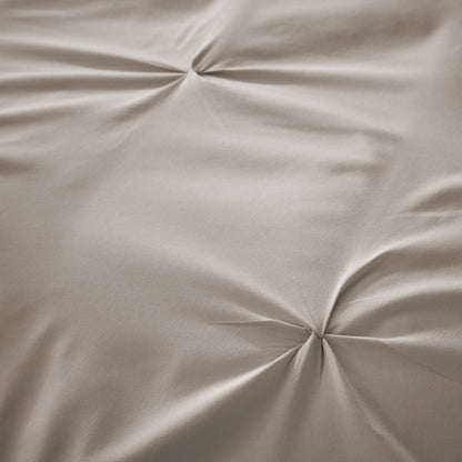 Parure de lit housse de couette et taies d'oreiller en microfibre plissée naturelle douce et respirante, facile d'entretien, de la marque OLIVIA ROCCO