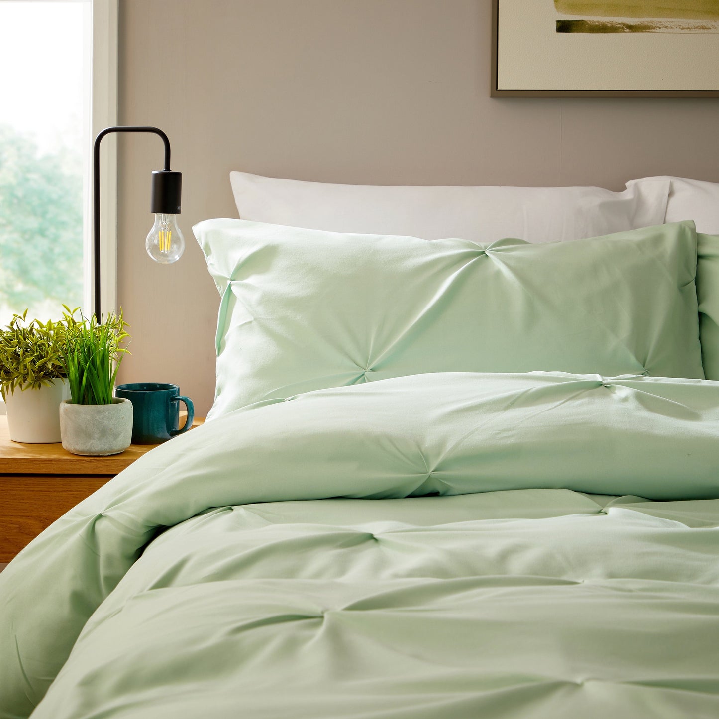 Housse de Couette Microfibre Vert Sauge avec Taies d'Oreiller Douce Respirante Facile d'Entretien par OLIVIA ROCCO