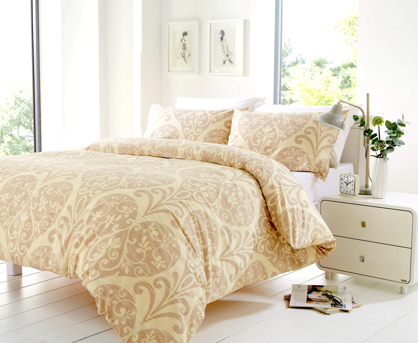 Parure de lit Chloé en mélange de coton élégant, luxueuse, certifiée OEKO-TEX, disponible en plusieurs tailles et couleurs pour un confort supérieur par OLIVIA ROCCO
