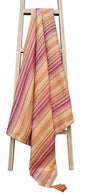 Plaid Bohème Mia avec Motif à Rayures Tribales et Bords à Pompons en Polyester Doux pour Canapés et Lits aux Couleurs Apaisantes par OLIVIA ROCCO