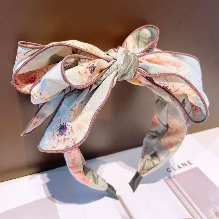 Oversize bow headband with floral print
