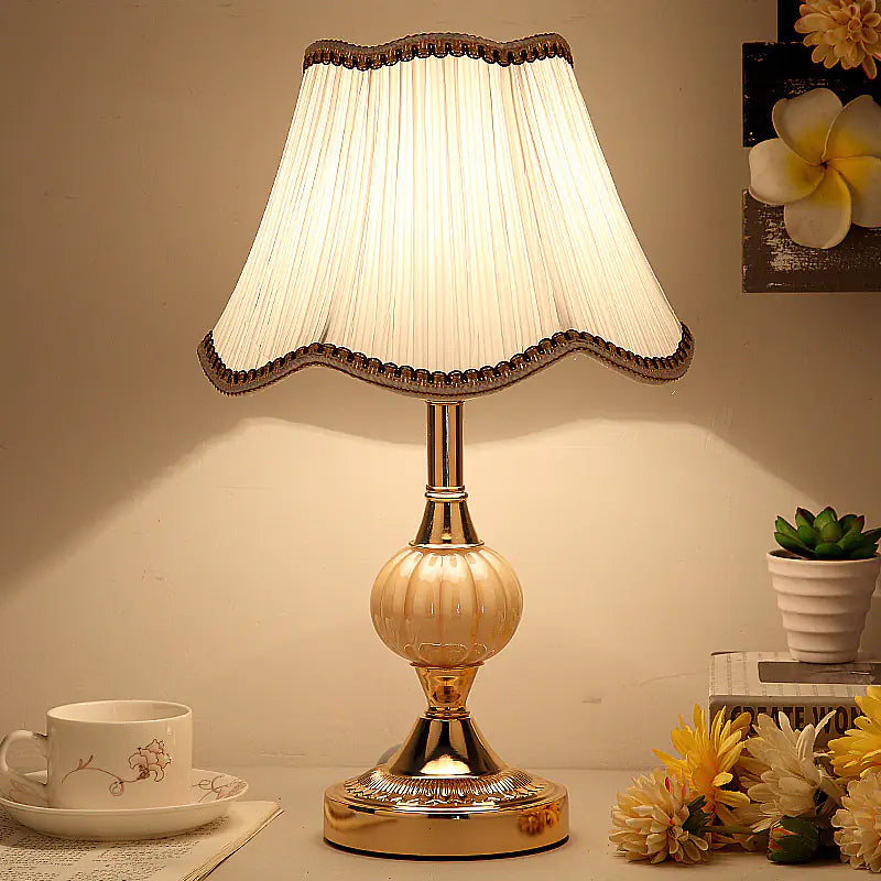 European Minimalist Glass Table Lamp - Vintage Style