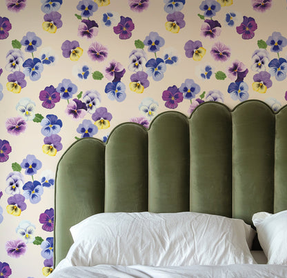 PANSY PARTY VINTAGE CREAM WALLPAPER