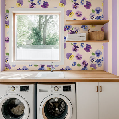 PANSY PARTY VINTAGE CREAM WALLPAPER