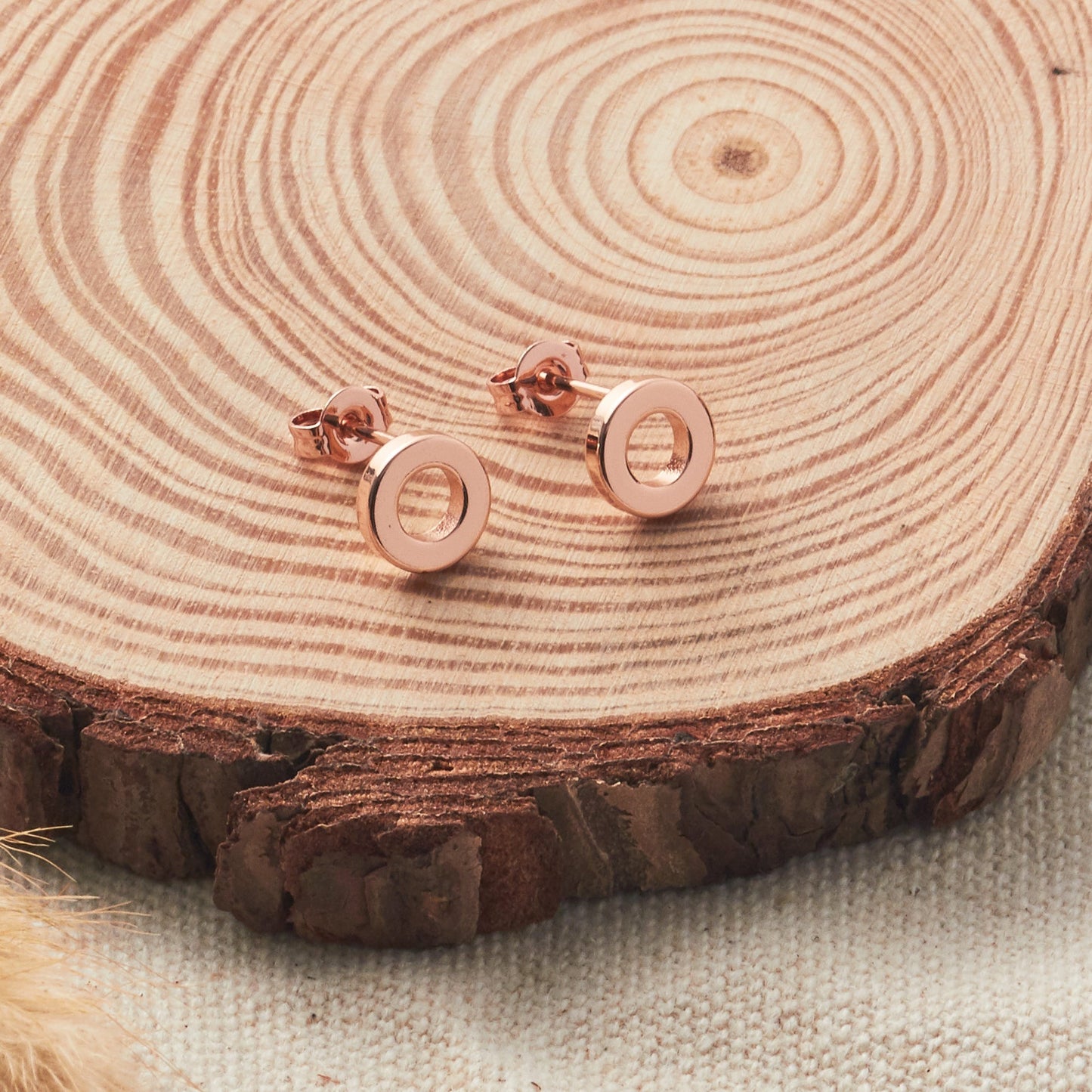 Rose Gold Plated Circle Stud Earrings