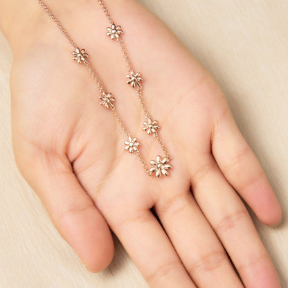 Collier multi-marguerites plaqué or rose