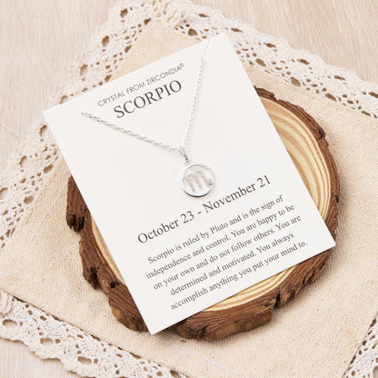 Collier signe astrologique Scorpion et carte de citation avec cristaux Zircondia®