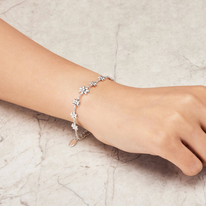 Silver Plated Daisy Bracelet