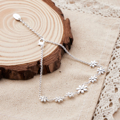 Silver Plated Daisy Bracelet