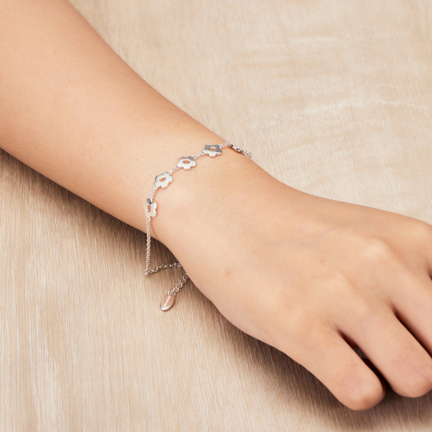 Silver Plated Flower Bracelet