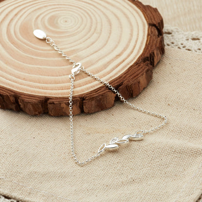 Silver Plated Leaf Chain Bracelet Created with Zircondia® Crystals