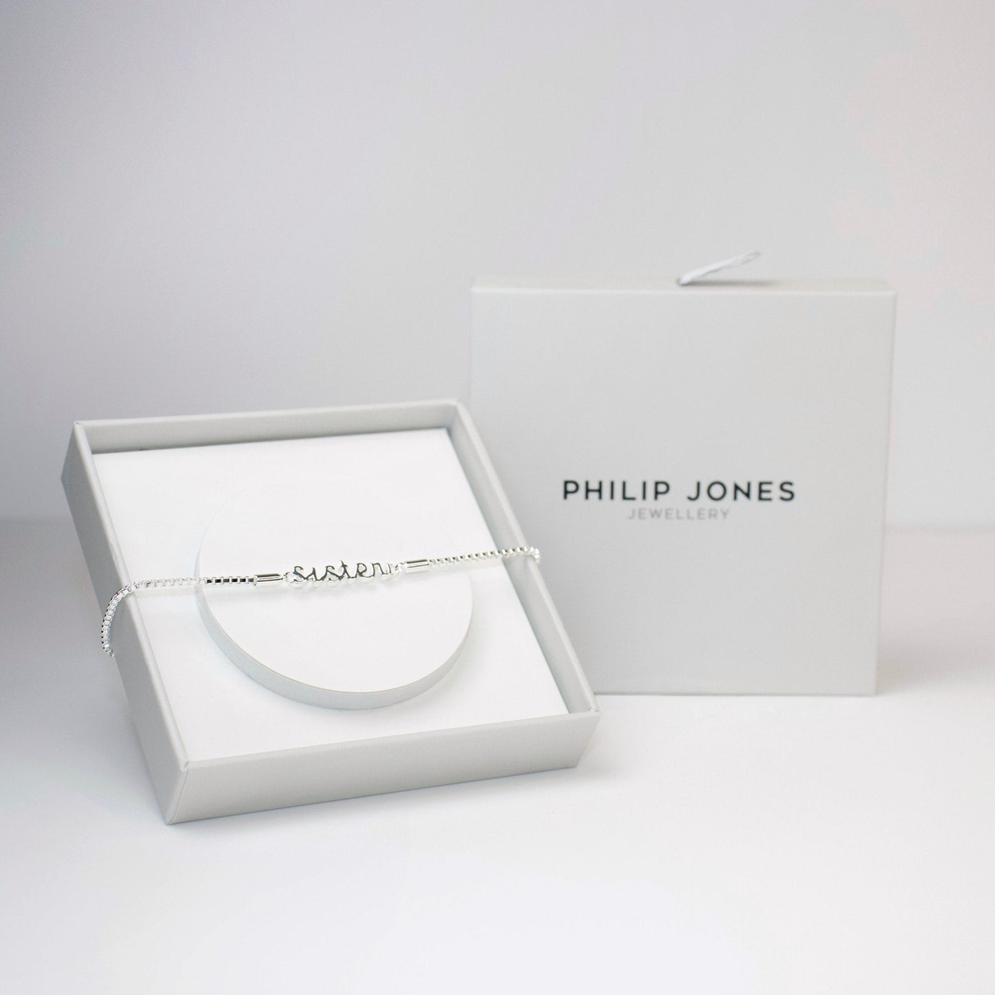 Bracelet Sœur Plaqué Argent orné de Cristaux Zircondia®, avec Boîte Cadeau