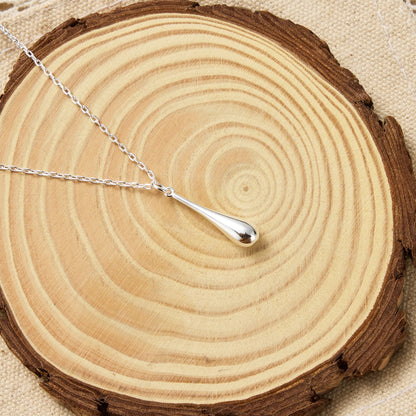 Silver Plated Teardrop Necklace