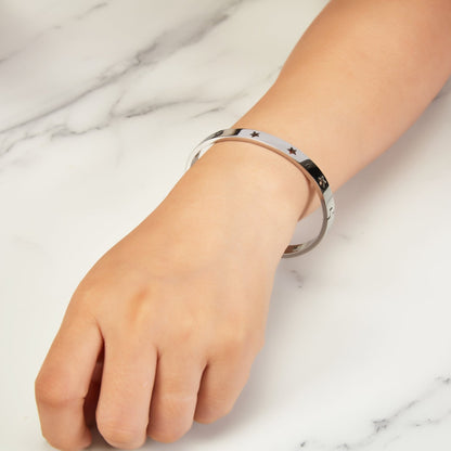 Stainless Steel Star Bangle (7 Inch)