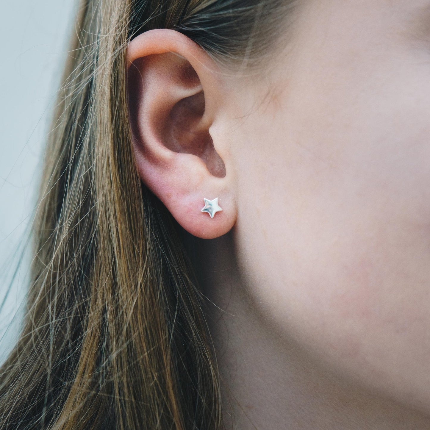 Sterling Silver Auntie Quote Star Earrings