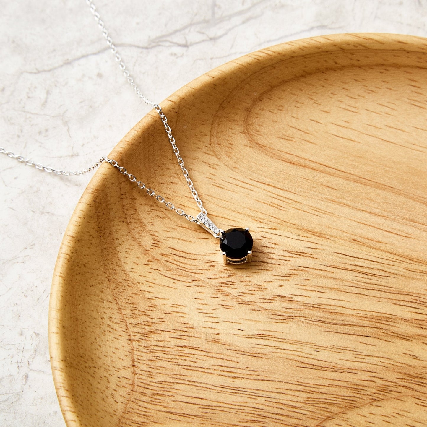 Collier en argent sterling et onyx noir