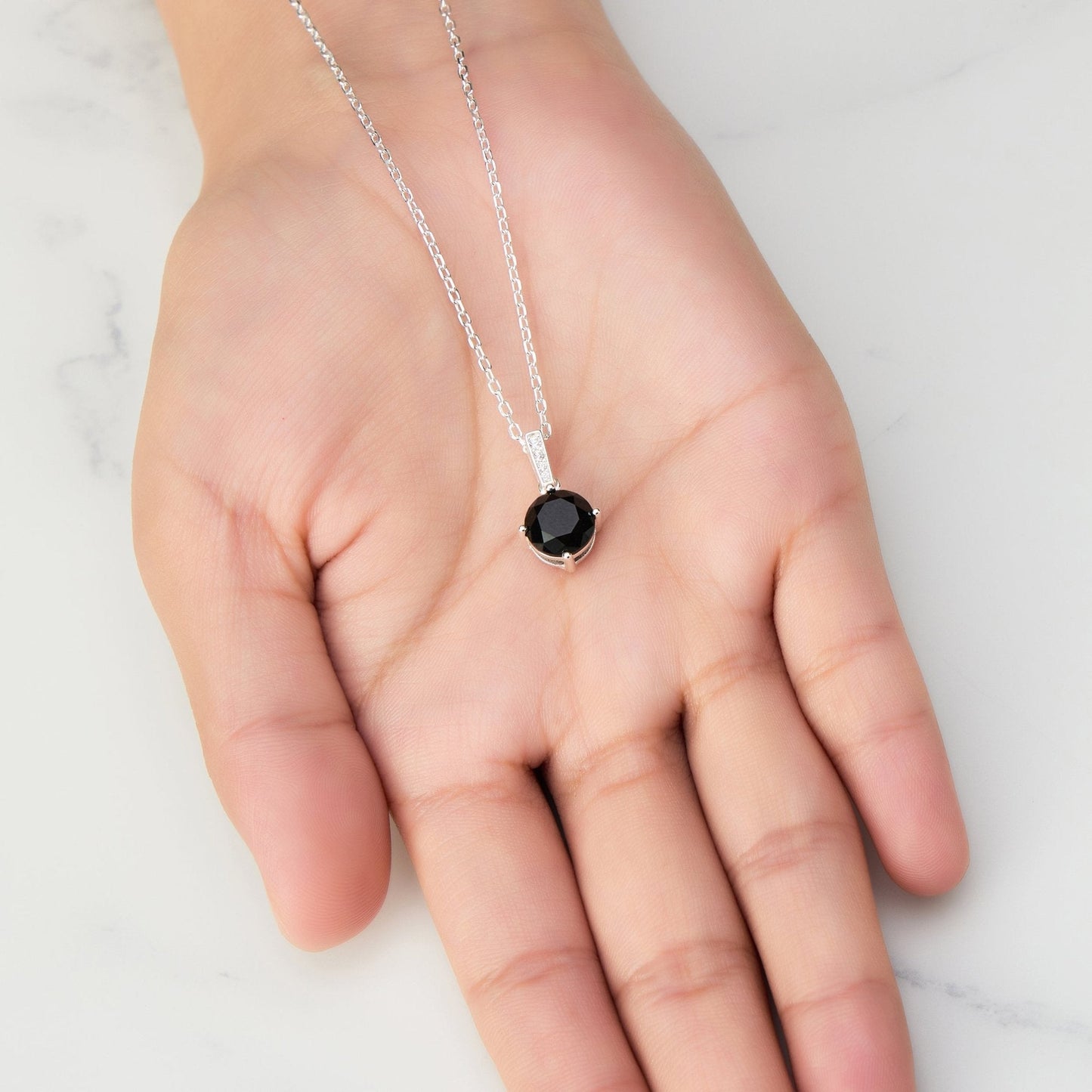 Collier en argent sterling et onyx noir