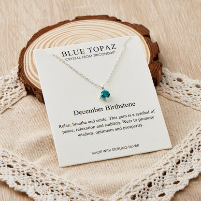 Collier en argent sterling avec pierre de naissance de décembre (topaze bleue) orné de cristaux Zircondia®
