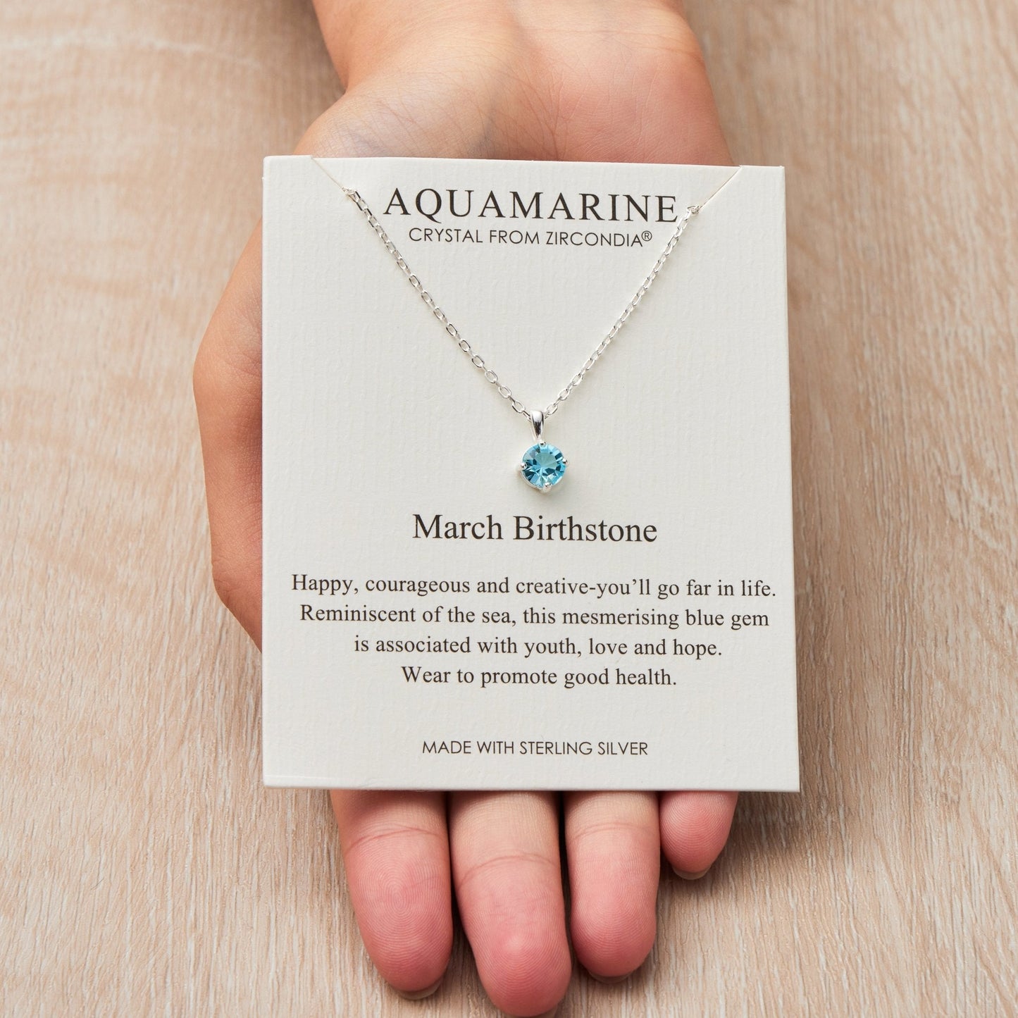 Collier en argent sterling avec pierre de naissance de mars (aigue-marine) orné de cristaux Zircondia®