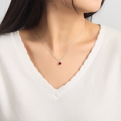 Collier en argent sterling rouge orné de cristaux Zircondia®
