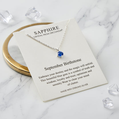 Collier en argent sterling avec pierre de naissance de septembre (saphir) créé avec des cristaux Zircondia®