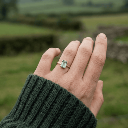Tidewashed Green Quartz Ring - Octagonal Gemstone & Hammered Band