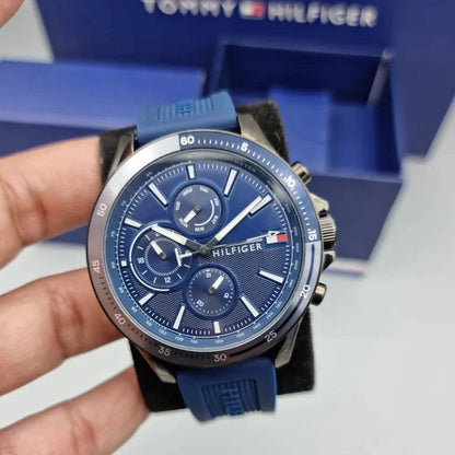 Montre homme Tommy Hilfiger 1791721 Bank en silicone bleu