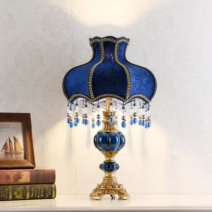 Vintage Bedroom Lamp - Romantic European Style Nightlight